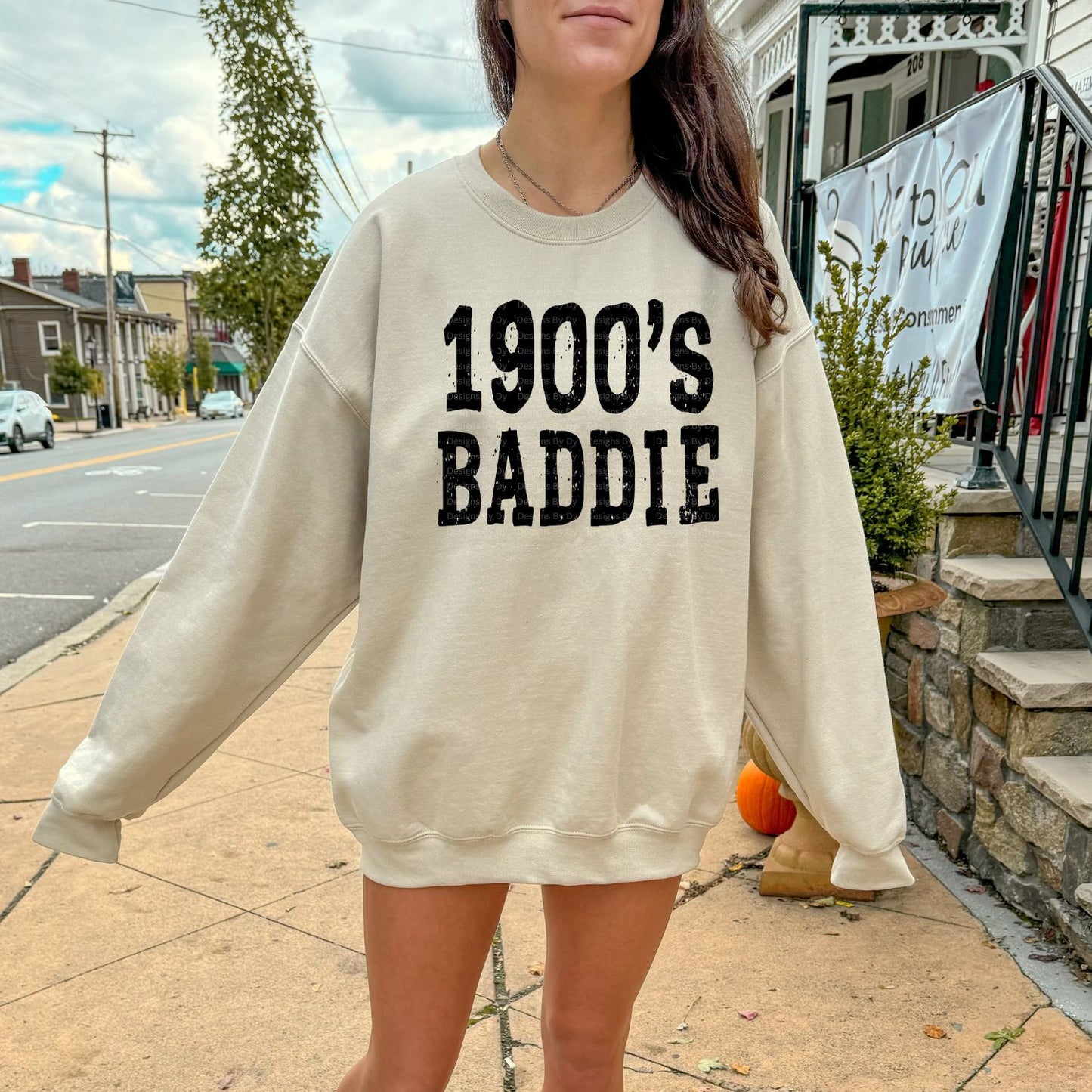 1900's Baddie Sweatshirt 🖤
